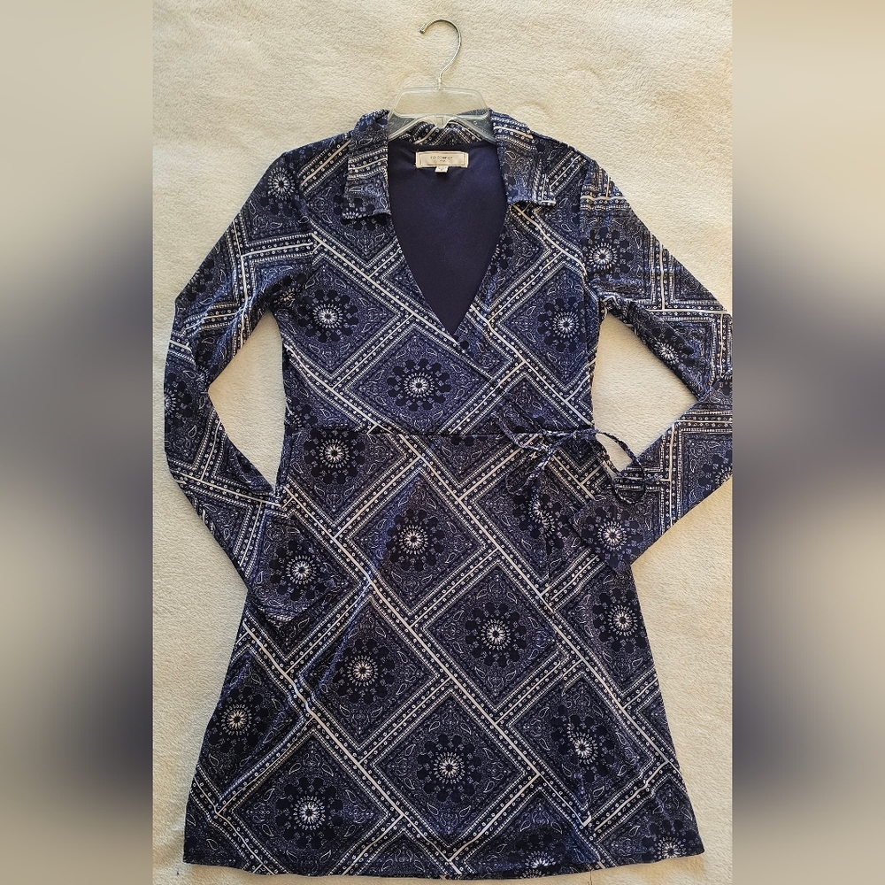 Chic Long Sleeve Patterned Dress in Navy